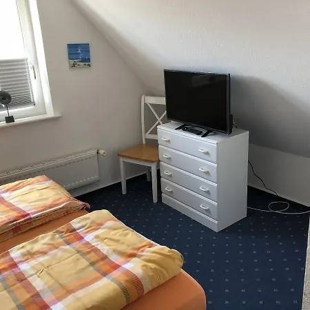 Kastanienhüs Ferienhaus *