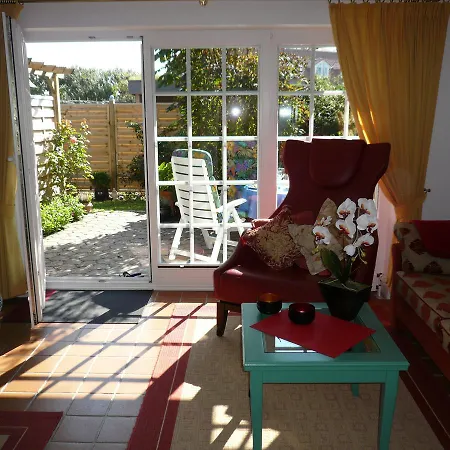 Kastanienhüs Ferienhaus *